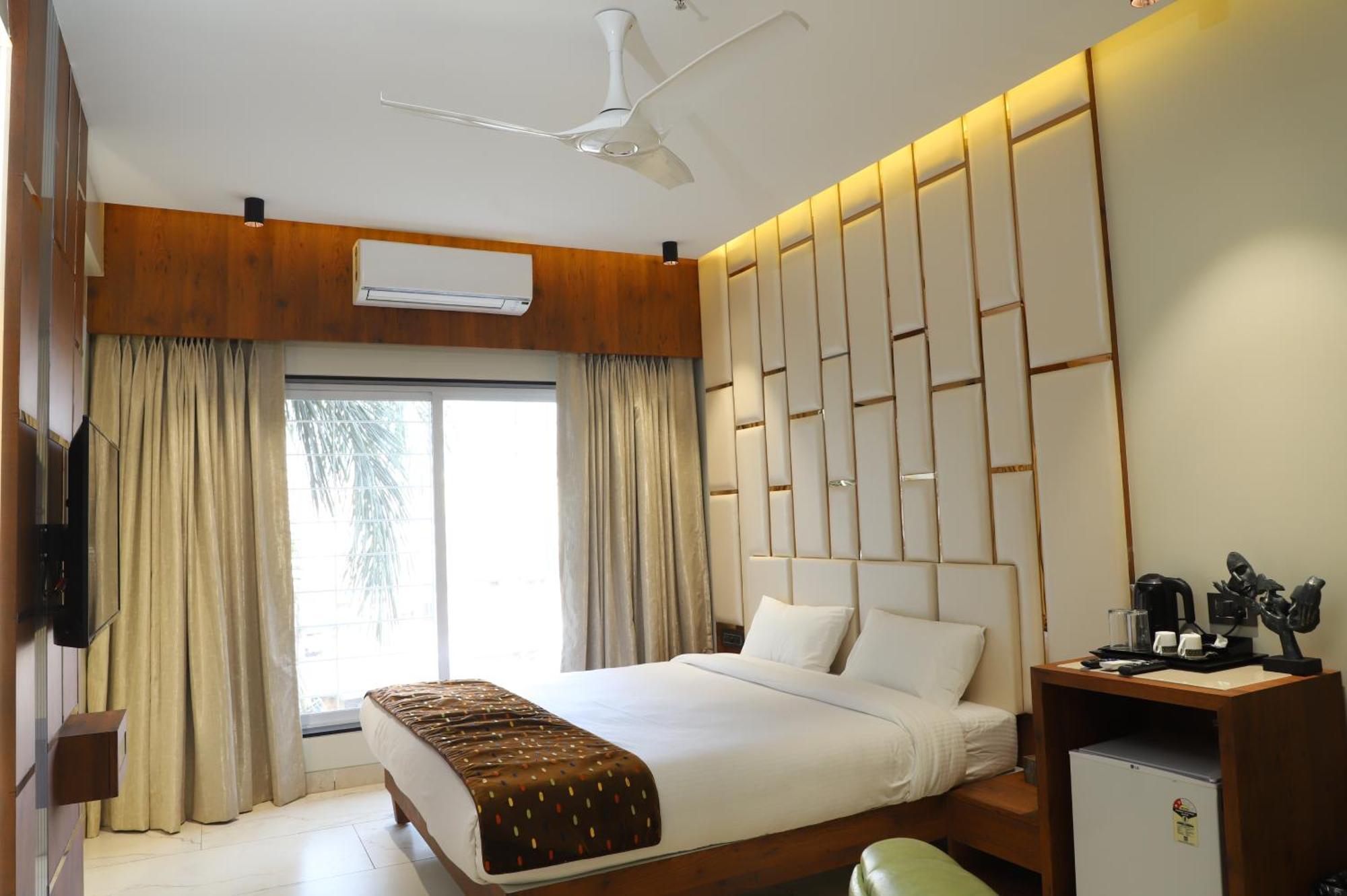 Hotel Florence Nanded Exterior foto