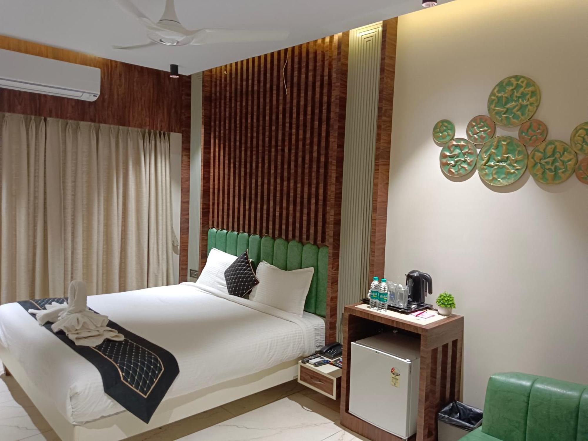 Hotel Florence Nanded Exterior foto